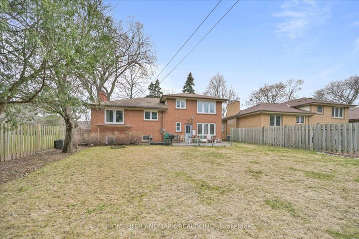 Photo 32 at 1 Hawksbury Drive, Bayview Village, Toronto