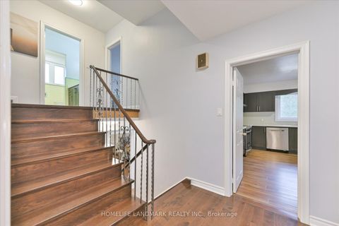 Photo 5 at 1 Hawksbury Drive, Bayview Village, Toronto