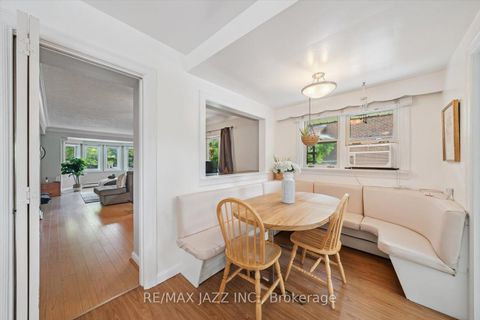 Photo 15 at 640 Mary Street N, O'Neill, Oshawa