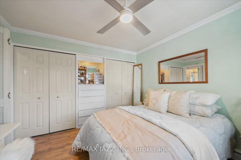 Photo 27 at 640 Mary Street N, O'Neill, Oshawa