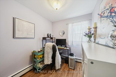 Photo 31 at 640 Mary Street N, O'Neill, Oshawa