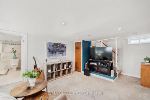 Photo 34 at 640 Mary Street N, O'Neill, Oshawa