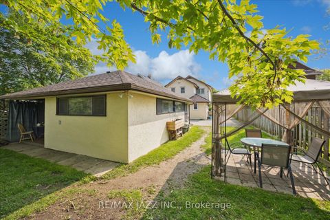 Photo 38 at 640 Mary Street N, O'Neill, Oshawa