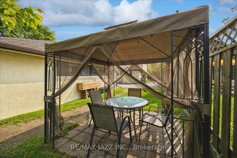 Photo 40 at 640 Mary Street N, O'Neill, Oshawa