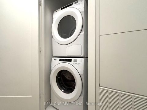 Photo 6 at 2704 - 30 Inn On The Park Drive, Don Mills, Toronto