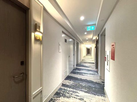 Photo 32 at 2704 - 30 Inn On The Park Drive, Don Mills, Toronto