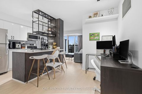 Photo 2 at 511 - 801 Sheppard Avenue W, Clanton Park, Toronto