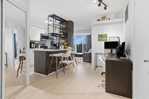 Photo 4 at 511 - 801 Sheppard Avenue W, Clanton Park, Toronto
