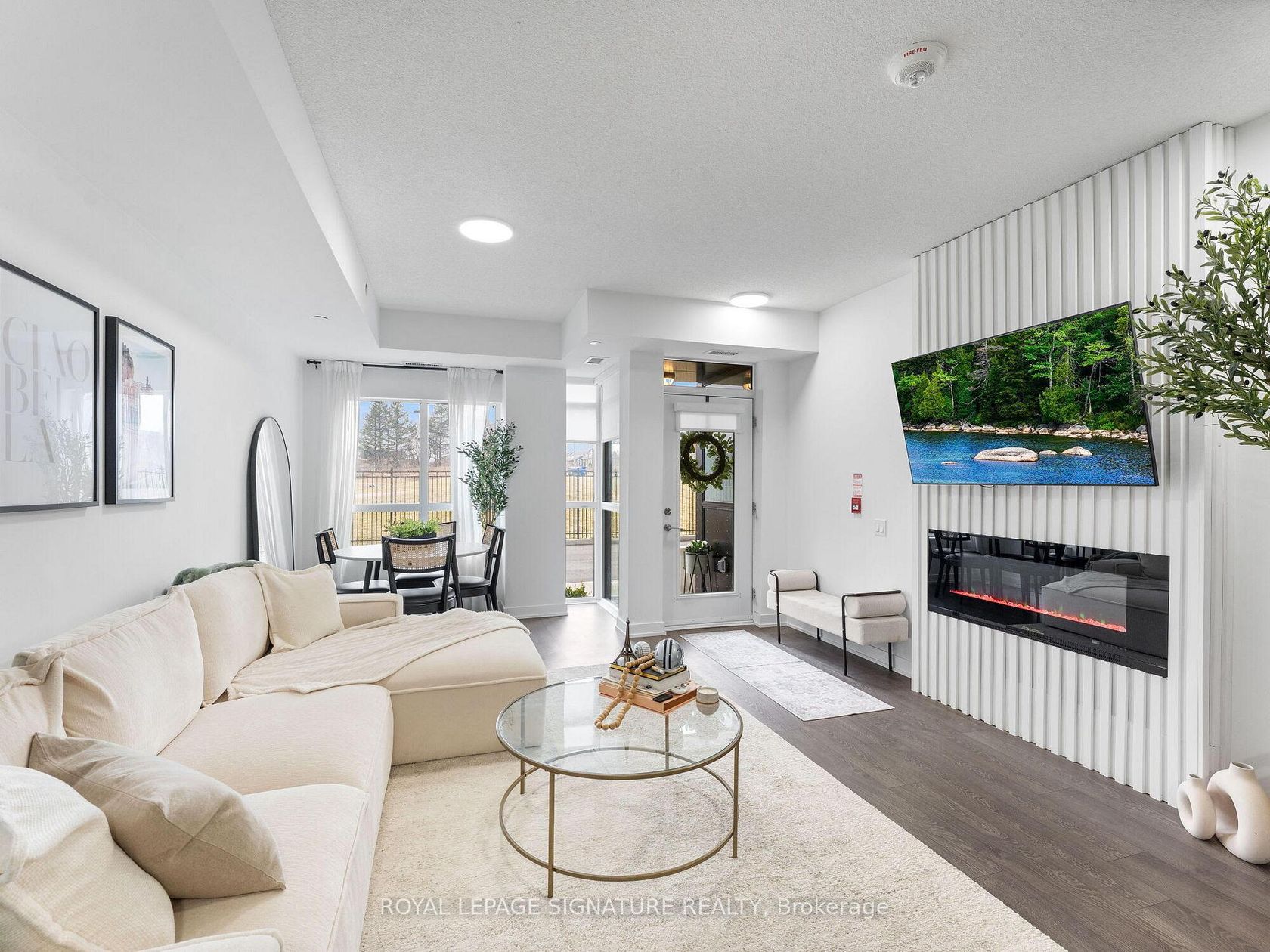 132 - 251 Manitoba Street S, Mimico, Toronto 