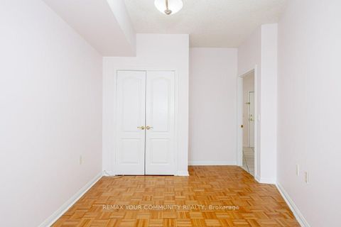 Photo 25 at 109 - 2500 Rutherford Road, Maple, Vaughan