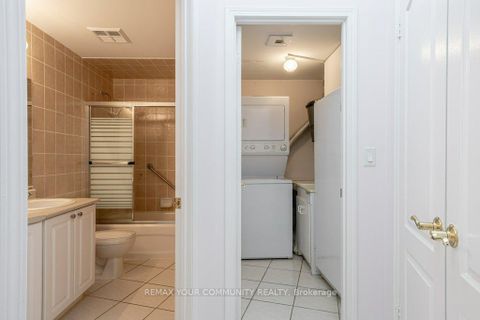 Photo 26 at 109 - 2500 Rutherford Road, Maple, Vaughan