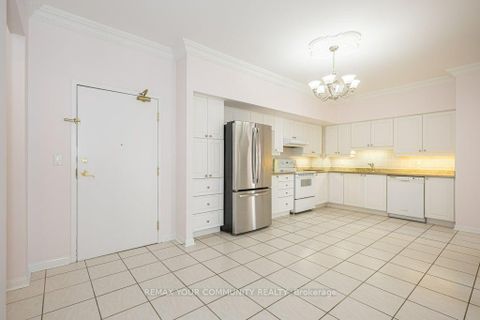 Photo 27 at 109 - 2500 Rutherford Road, Maple, Vaughan