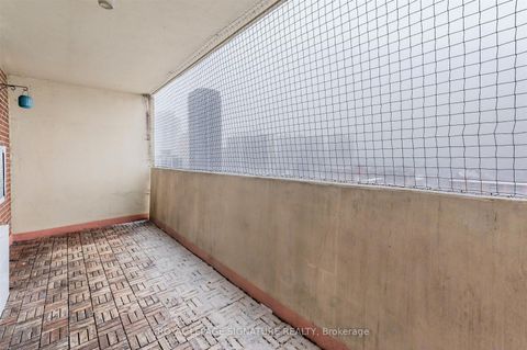 Photo 26 at 2108 - 40 Homewood Avenue, South St. James Town, Toronto