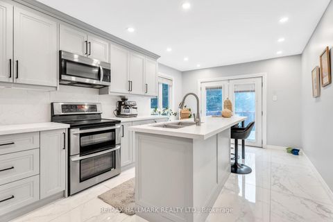 Photo 9 at 235 Kemano Road, Aurora Heights, Aurora