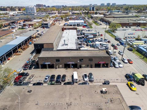 Photo 1 at 20 Sherry Road, Birchmount, Toronto