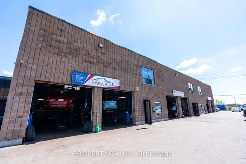 Photo 9 at 20 Sherry Road, Birchmount, Toronto