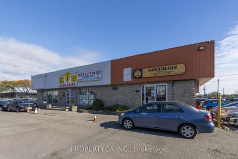 Photo 2 at 773 Warden Avenue, Birchmount, Toronto