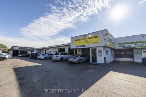 Photo 4 at 773 Warden Avenue, Birchmount, Toronto