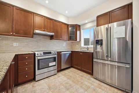 Photo 9 at 97 John Bell Crescent, Birchmount, Toronto