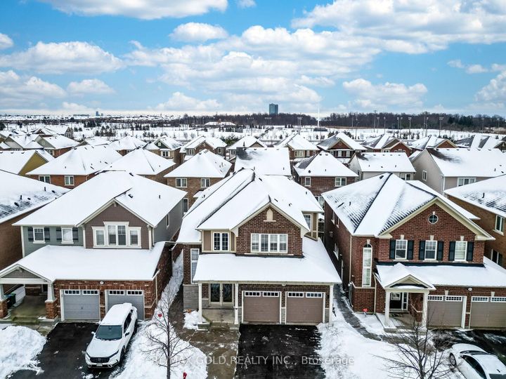 Photo 2 at 19 Killick Road, Northwest Brampton, Brampton