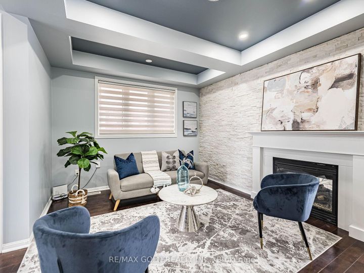 Photo 8 at 19 Killick Road, Northwest Brampton, Brampton