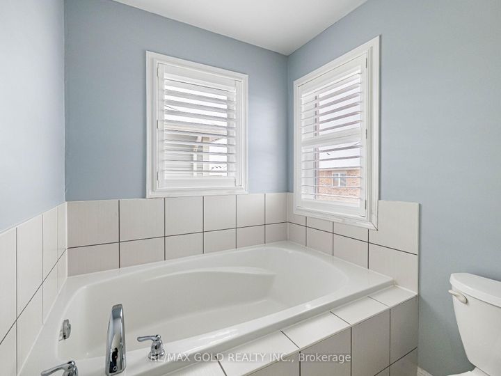 Photo 24 at 19 Killick Road, Northwest Brampton, Brampton