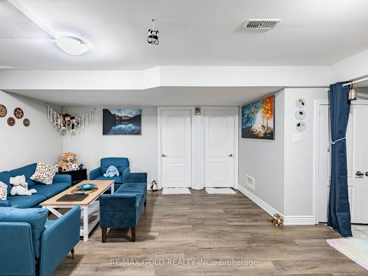 Photo 37 at 19 Killick Road, Northwest Brampton, Brampton