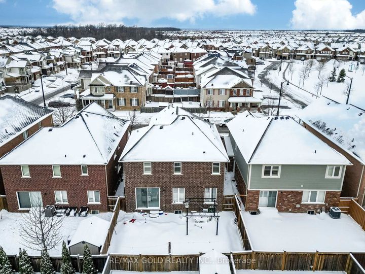 Photo 48 at 19 Killick Road, Northwest Brampton, Brampton