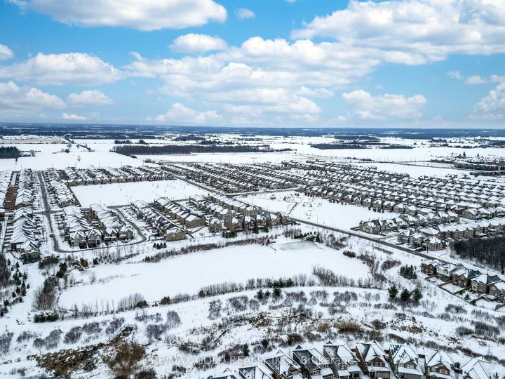 Photo 49 at 19 Killick Road, Northwest Brampton, Brampton