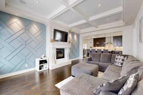 Photo 7 at 44 Micklefield Avenue, Rural Whitby, Whitby