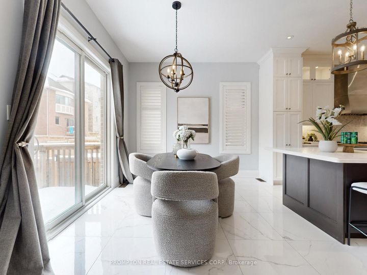 Photo 18 at 39 Giardina Crescent, Bayview Hill, Richmond Hill