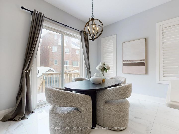 Photo 19 at 39 Giardina Crescent, Bayview Hill, Richmond Hill