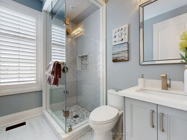 Photo 34 at 39 Giardina Crescent, Bayview Hill, Richmond Hill