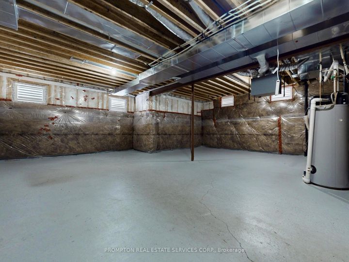 Photo 46 at 39 Giardina Crescent, Bayview Hill, Richmond Hill