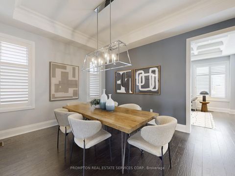 Photo 5 at 39 Giardina Crescent, Bayview Hill, Richmond Hill