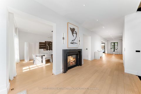 Photo 4 at 6 Forestave Crescent, Nobleton, King