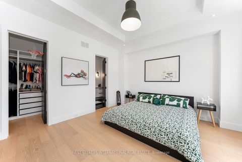 Photo 23 at 6 Forestave Crescent, Nobleton, King