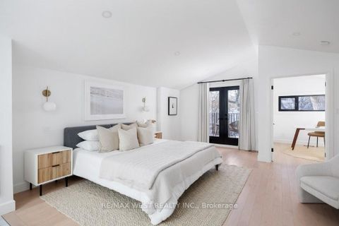 Photo 17 at 424 Clendenan Avenue, Junction Area, Toronto