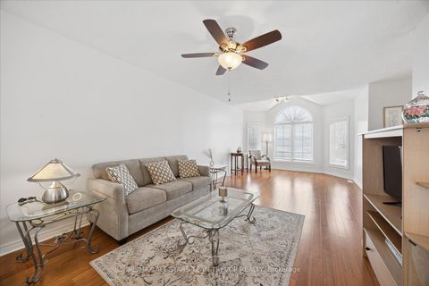 Photo 1 at 9 Ivygreen Road, Historic Lakeshore Communities, Georgina