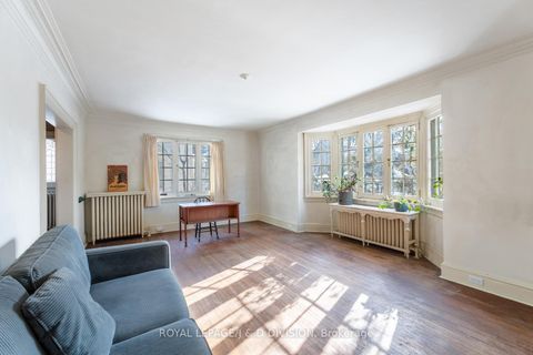 Photo 4 at 64 Heathdale Road, Cedarvale, Toronto