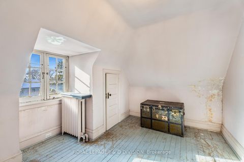 Photo 23 at 64 Heathdale Road, Cedarvale, Toronto