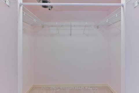 Photo 21 at 907 - 5 Kenneth Avenue, Willowdale East, Toronto