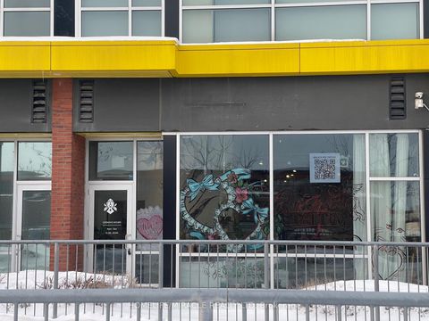 Photo 2 at 111 - 1275 Finch Street, York University Heights, Toronto