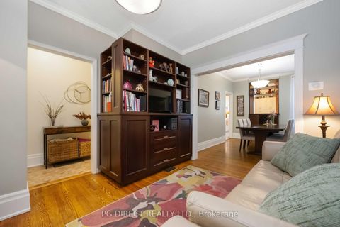 Photo 2 at 362 Mortimer Avenue, East York, Toronto