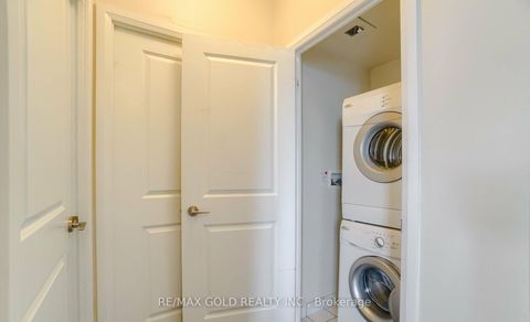 Photo 26 at 2727 - 2 Eva Road, Etobicoke West Mall, Toronto