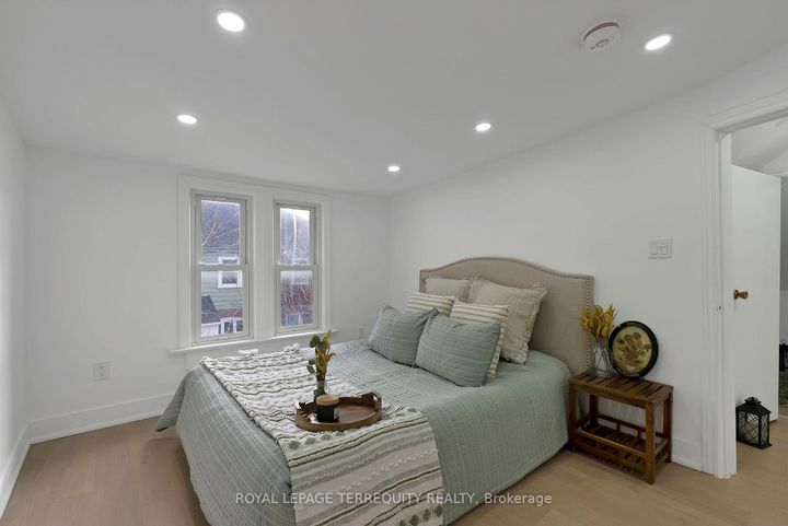 Photo 22 at 40 Leroy Avenue, East York, Toronto