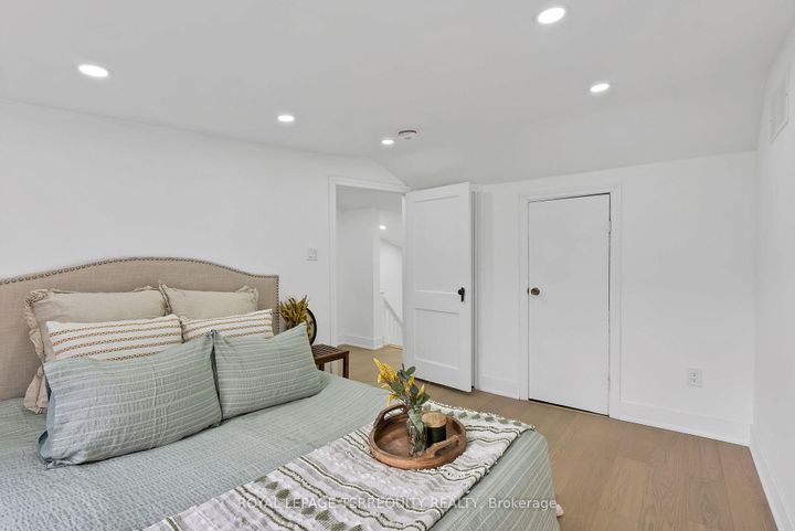 Photo 23 at 40 Leroy Avenue, East York, Toronto