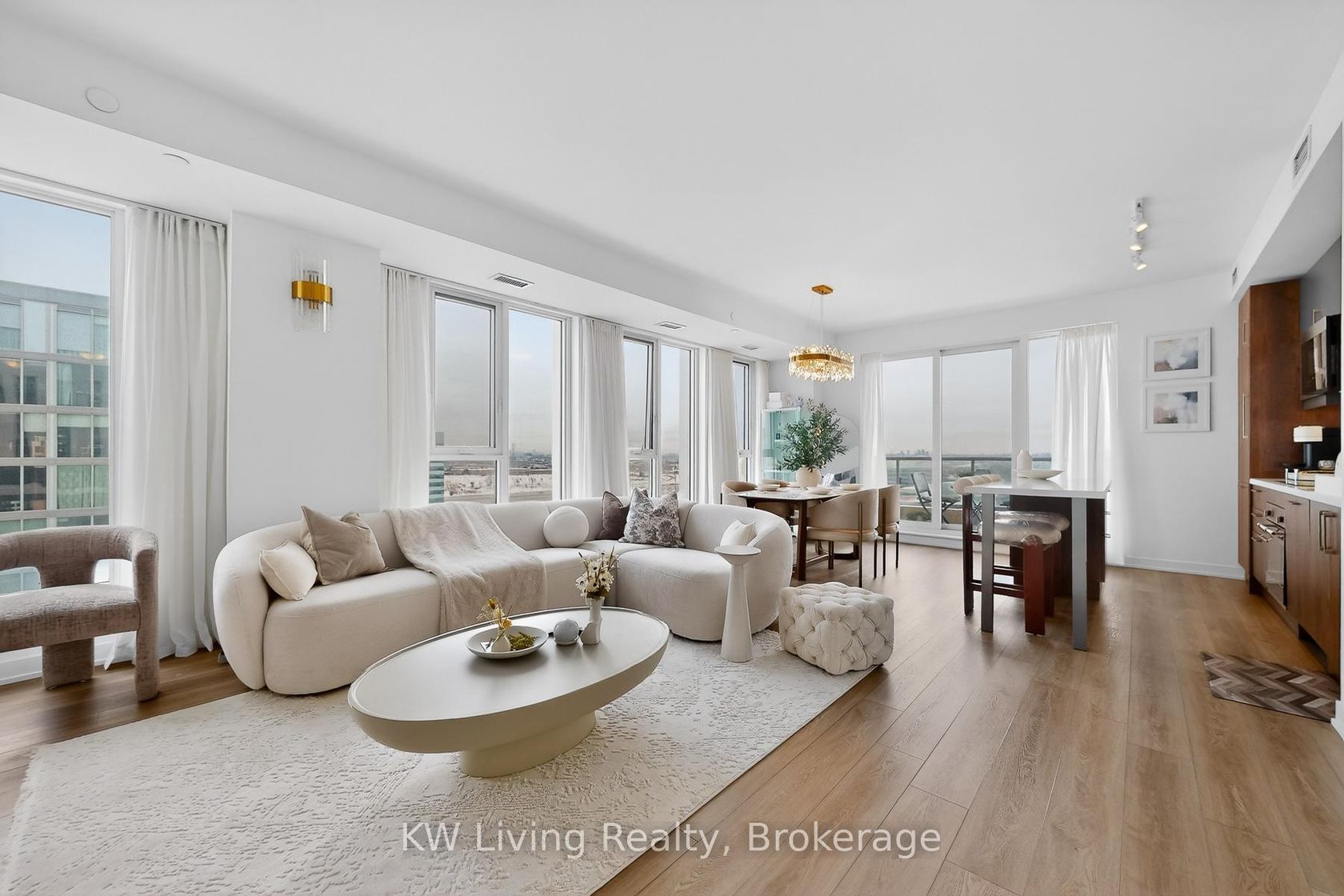 1606 - 8119 Birchmount Road, Unionville, Markham 