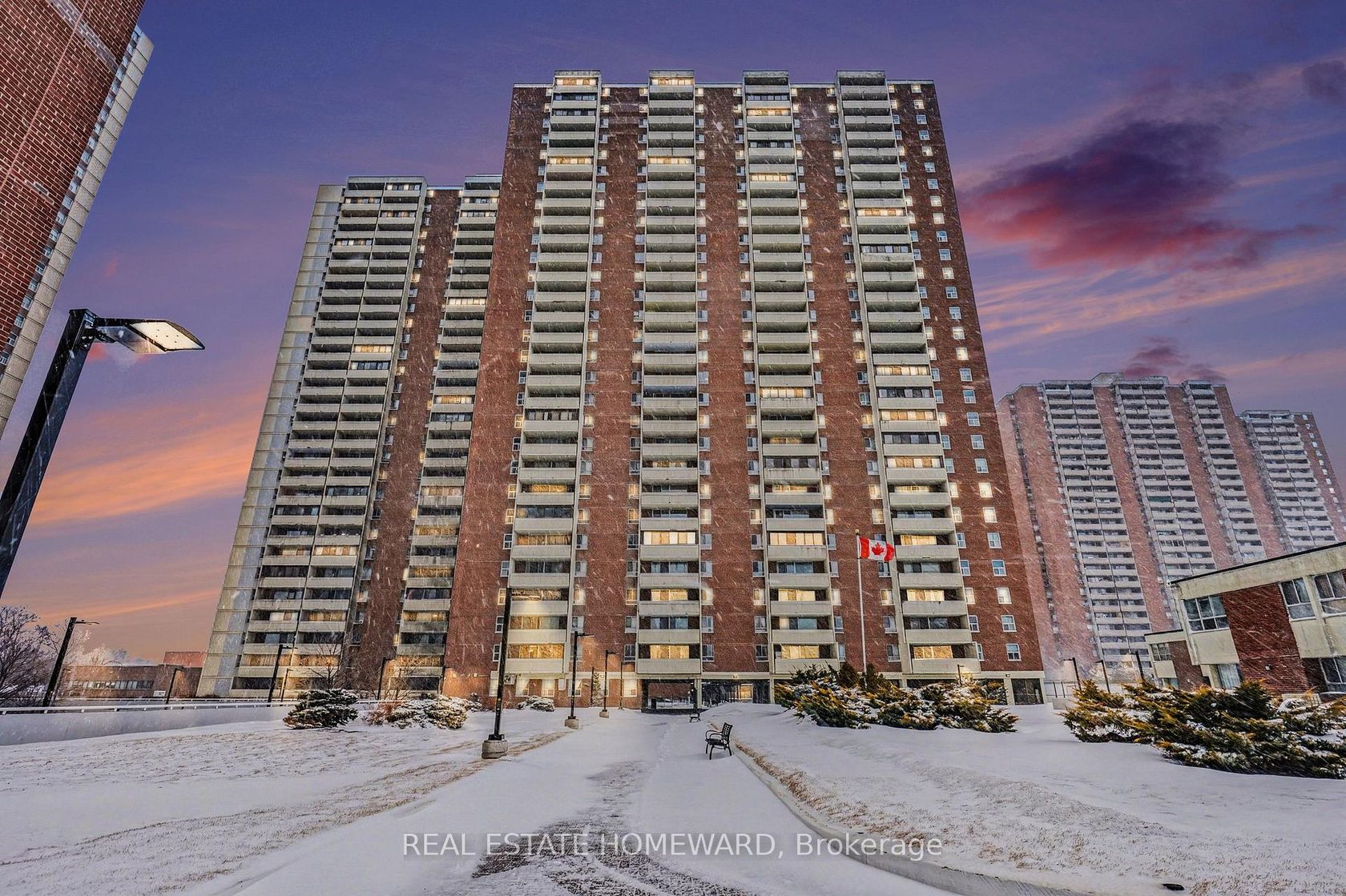 1503 - 5 Massey Square, Crescent Town, Toronto 