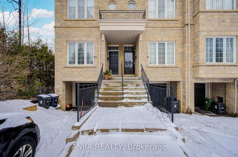 Photo 1 at 2 - 54 Mcbride Lane, Willowdale West, Toronto